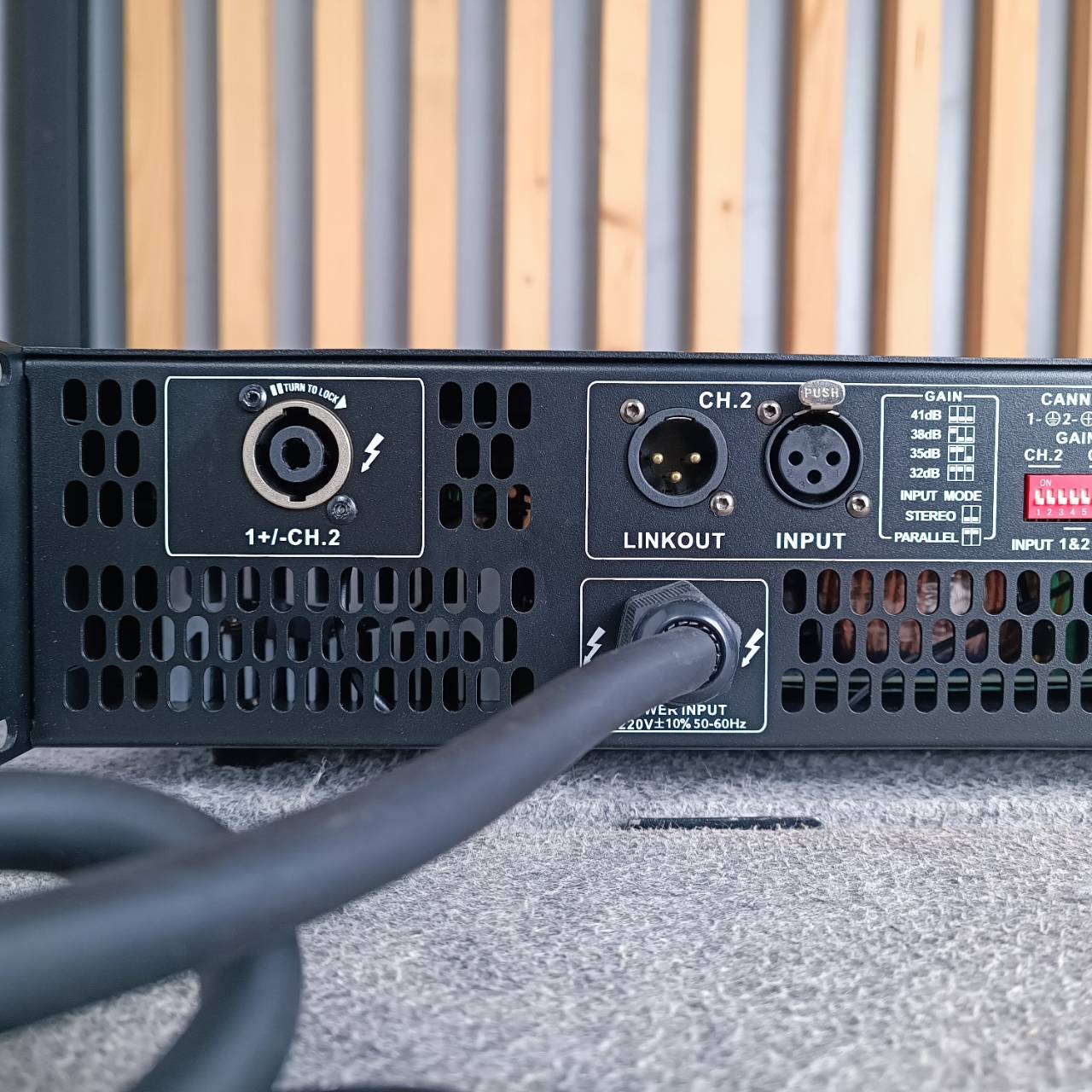 MICROTECH GM2-22000TD POWERAMP เพาเวอร์ แอมป์ ไมโครเทค รุ่น GM2 22000TD คลาส TD GM222000TD เอไอ-ไพศาล