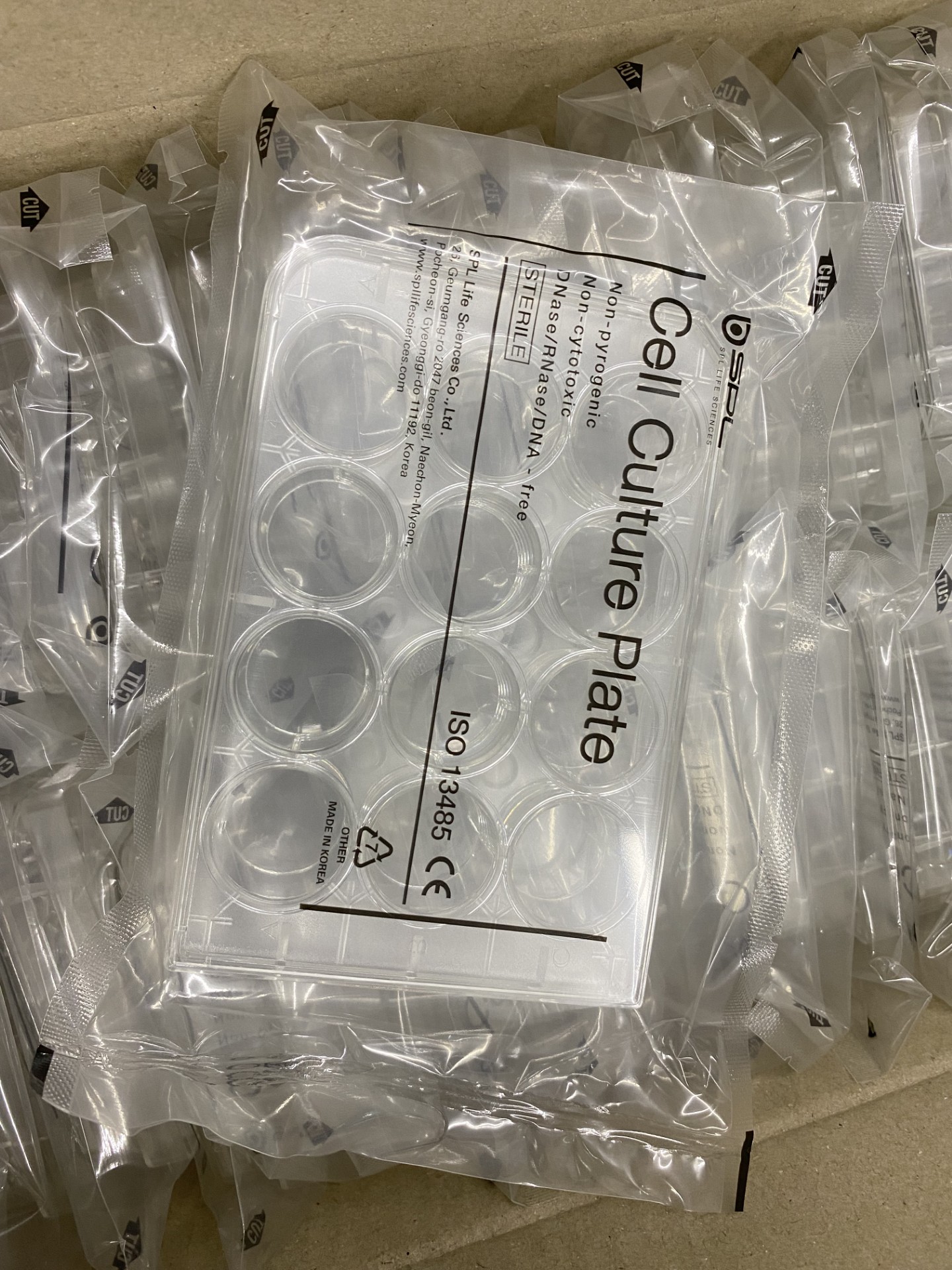 Plate 12 Well Flat Bottom Sterile, 50's/Pack