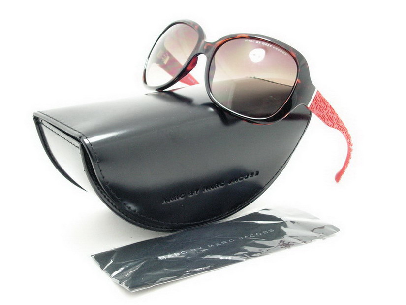แว่นกันแดด Marc Jacobs ไฮโซมากมายค่ะ ของแท้100%และถูกสุดๆ ส่งตรงจากUS.ค่ะ