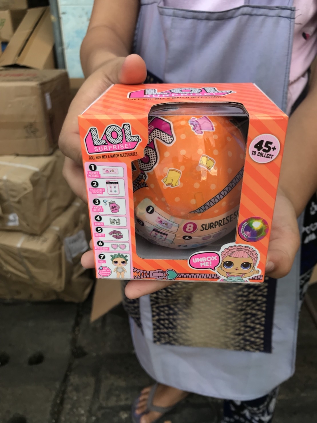 T220 ของเล่นเด็กไข่เซอร์ไพร์ส LOL บอลเซอร์ไพร์ส โมเดลตุ๊กตาบอล ปลีกชิ้นละ sale