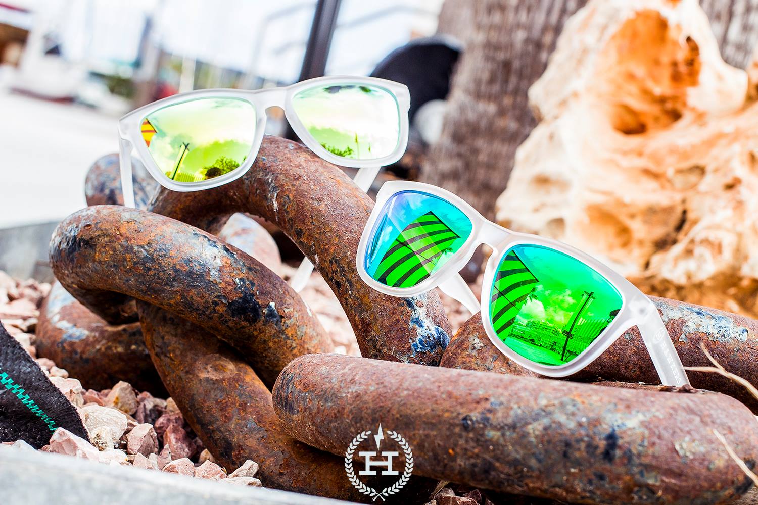 Hawkers Sunglasses Glaciar White - Acid One (H-13)