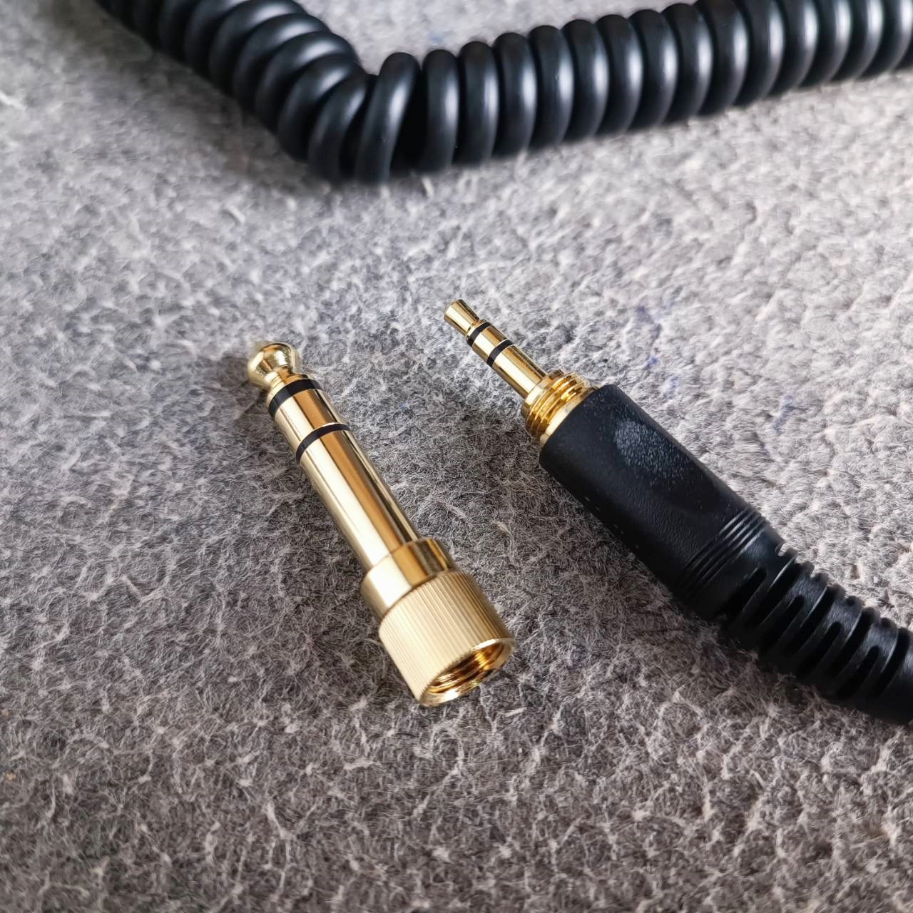 BEHRINGER HC-200 หูฟัง HC200 HEADPHONE HC 200 หูฟังครอบหู มอนิเตอร์ สตูดิโอ เอไอ-ไพศาล +++