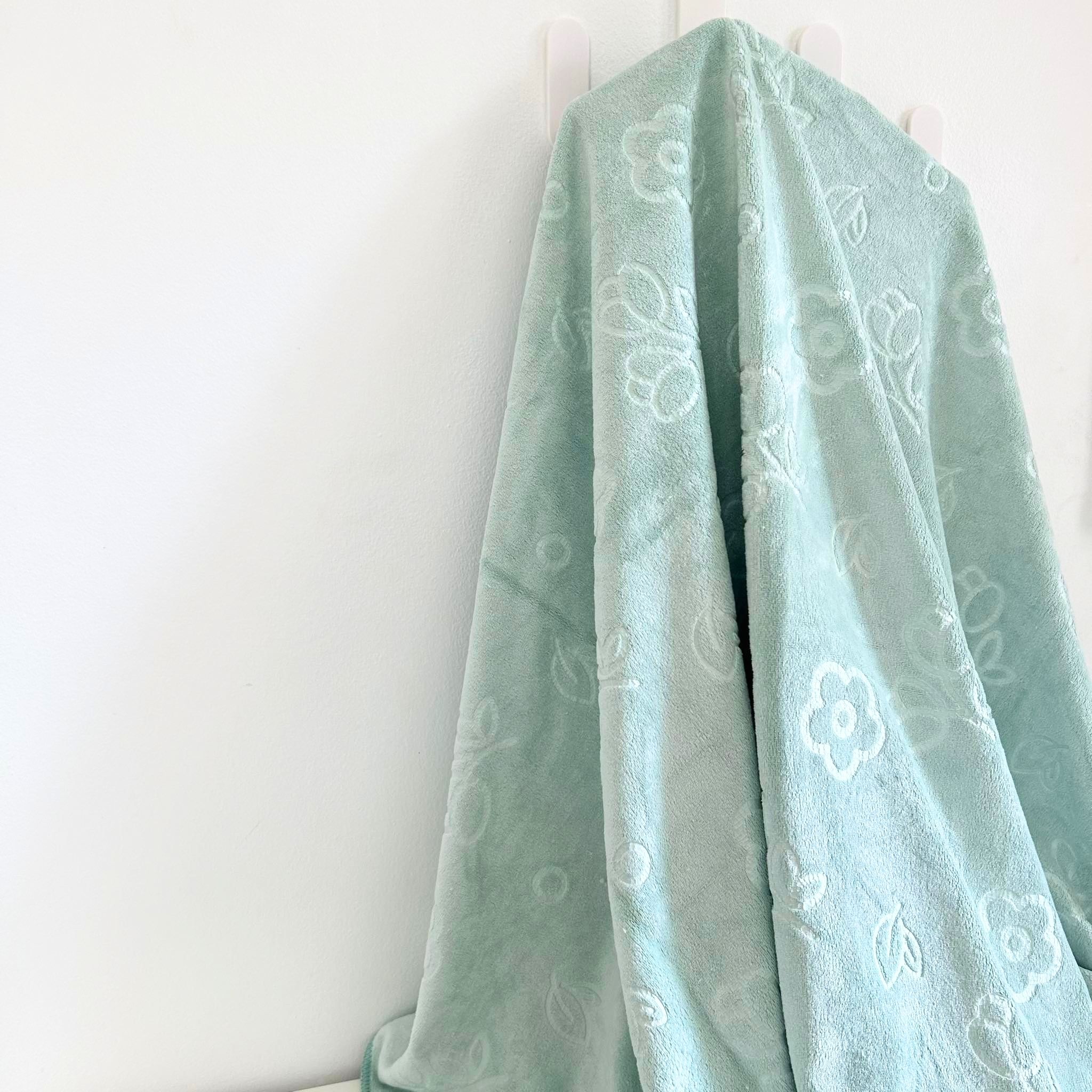 🍀HAVEN Towel Microfiber🍀ผ้าเช็ดตัว ผ้าขนหนู ไมโครไฟเบอร์ ขนาด 28*56 นิ้ว HAVEN แท้💯MC Emblossy Green