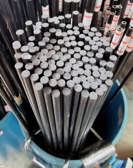 แท่งคาร์บอน ไฟเบอร์ ตัน carbon fiber (มีหลายขนาด 1mm-10mm.)(ราคาต่อ1เส้น)