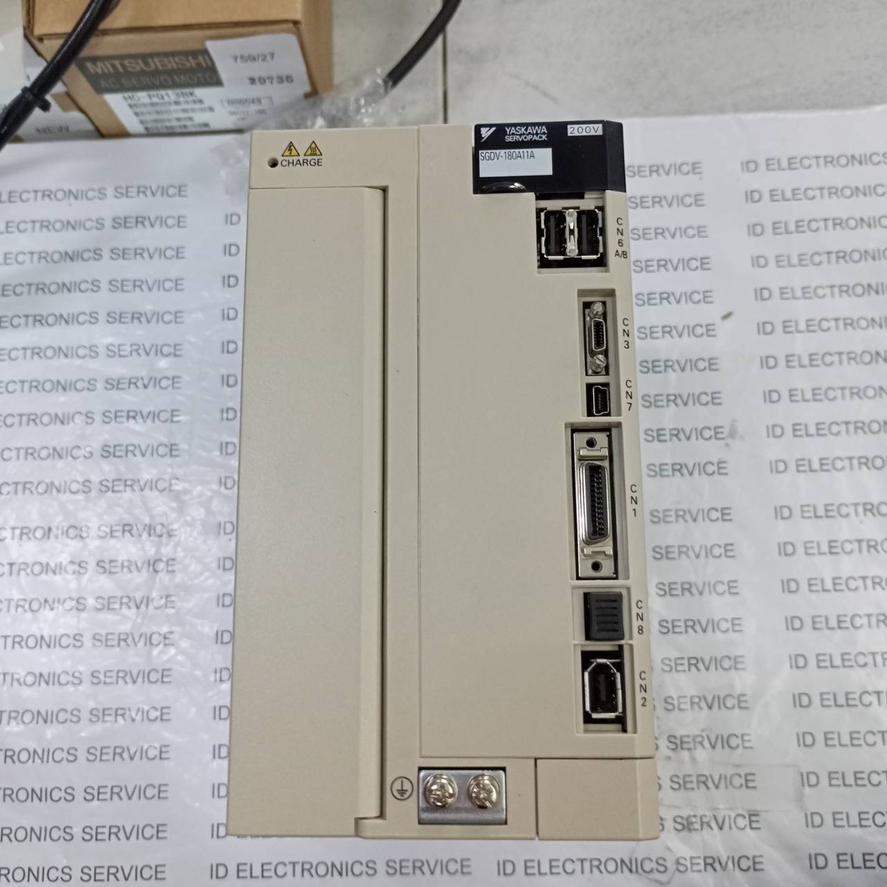SGDV-180A11A SERVO DRIVE "YASKAWA"