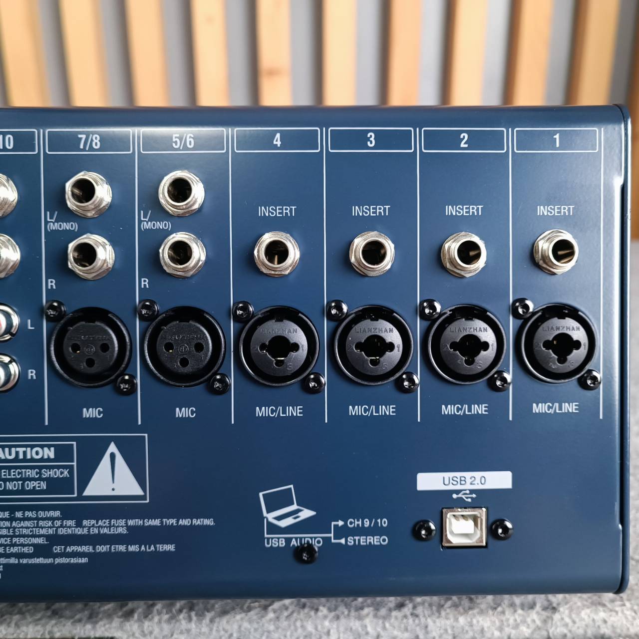 PROEUROTECH SQ-12FX MIXER มิกเซอร์ เอฟเฟคแท้ เครื่องปรับแต่งเสียง โปร ยูโรเทค SQ 12FX SQ12FX เอไอ-ไพศาล