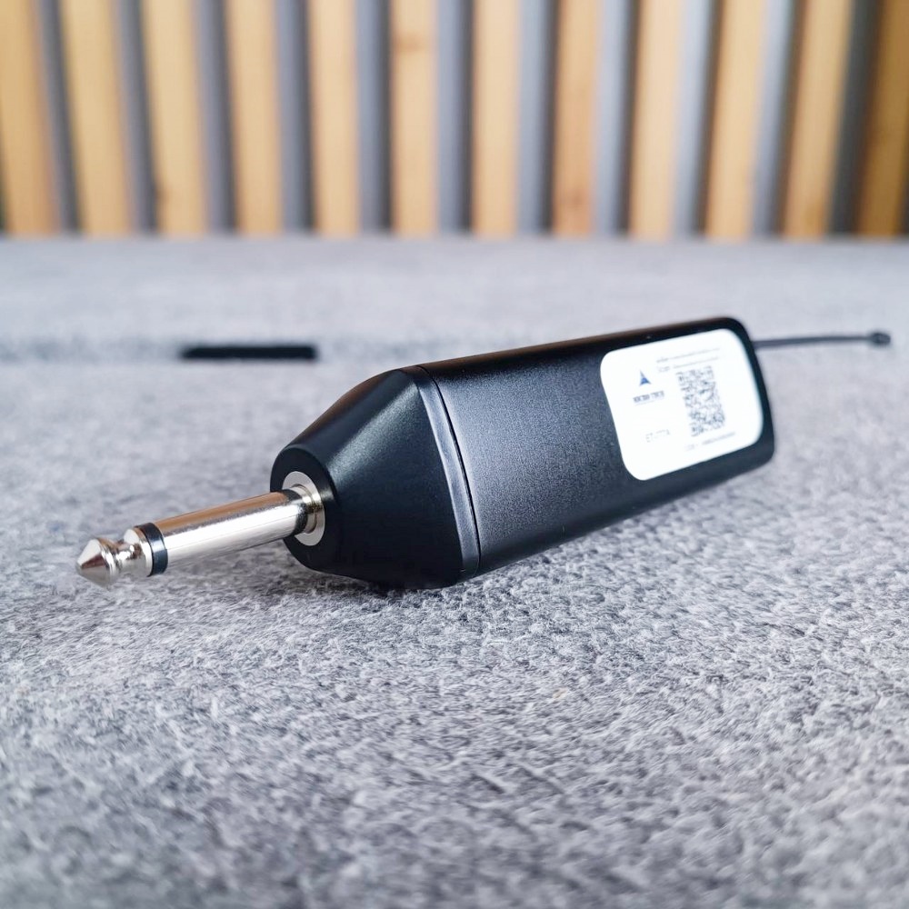 สีดำ MICROTECH ET-777A ไมค์ลอย ถือคู่ UHF เครื่องรับเล็ก ET 777A ET777A ไมค์ลอยมือถือคู่UHF ไมโครโฟนแบบไร้สาย เอไอ-ไพศาล