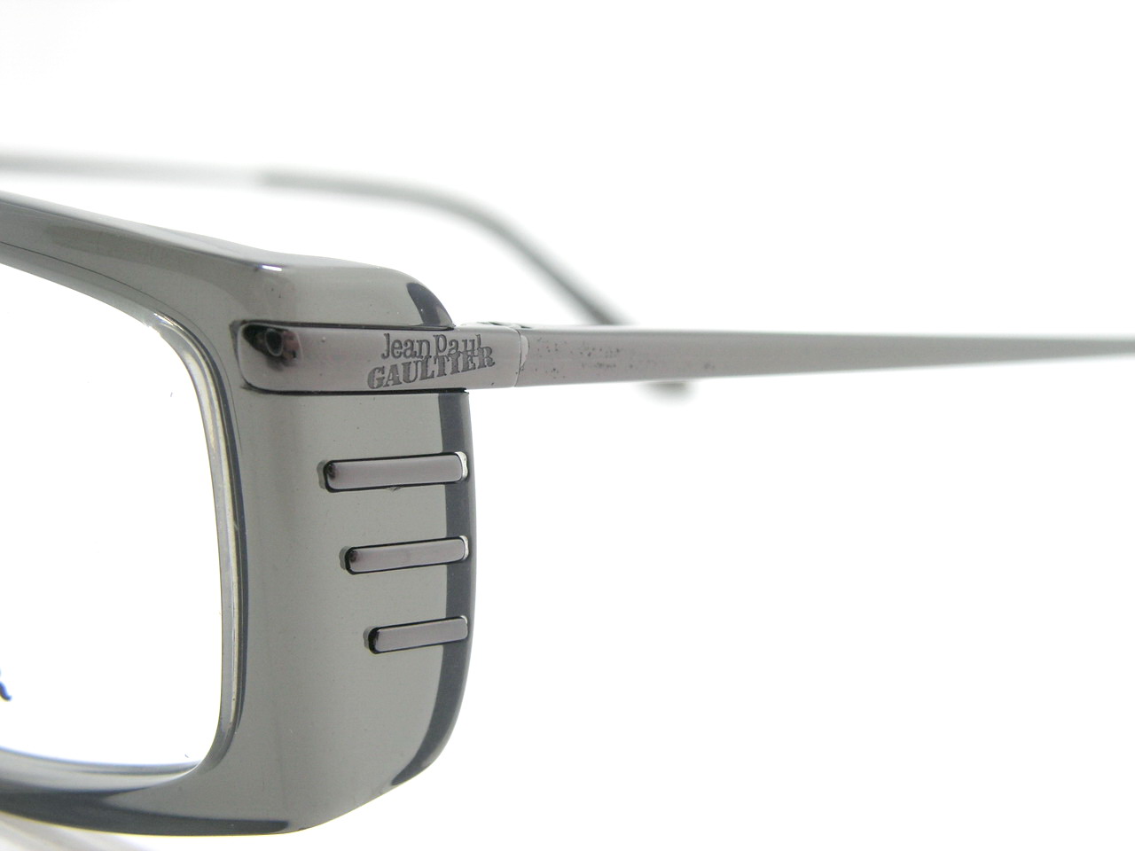 กรอบแว่นสายตา Jean Paul Gaultier แบรนด์ดังเลยค่ะ ของแท้และถูกที่สุด ส่งตรงจากUS.ค่ะ