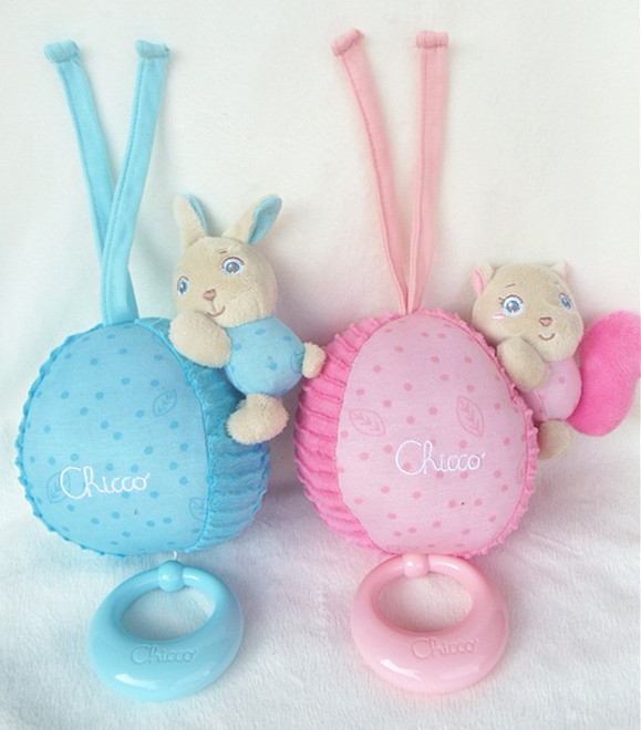 CH431 ของเล่นผ้าบอลผ้าแขวนเปลหรือรถเข็น chicco ชิ้นละ