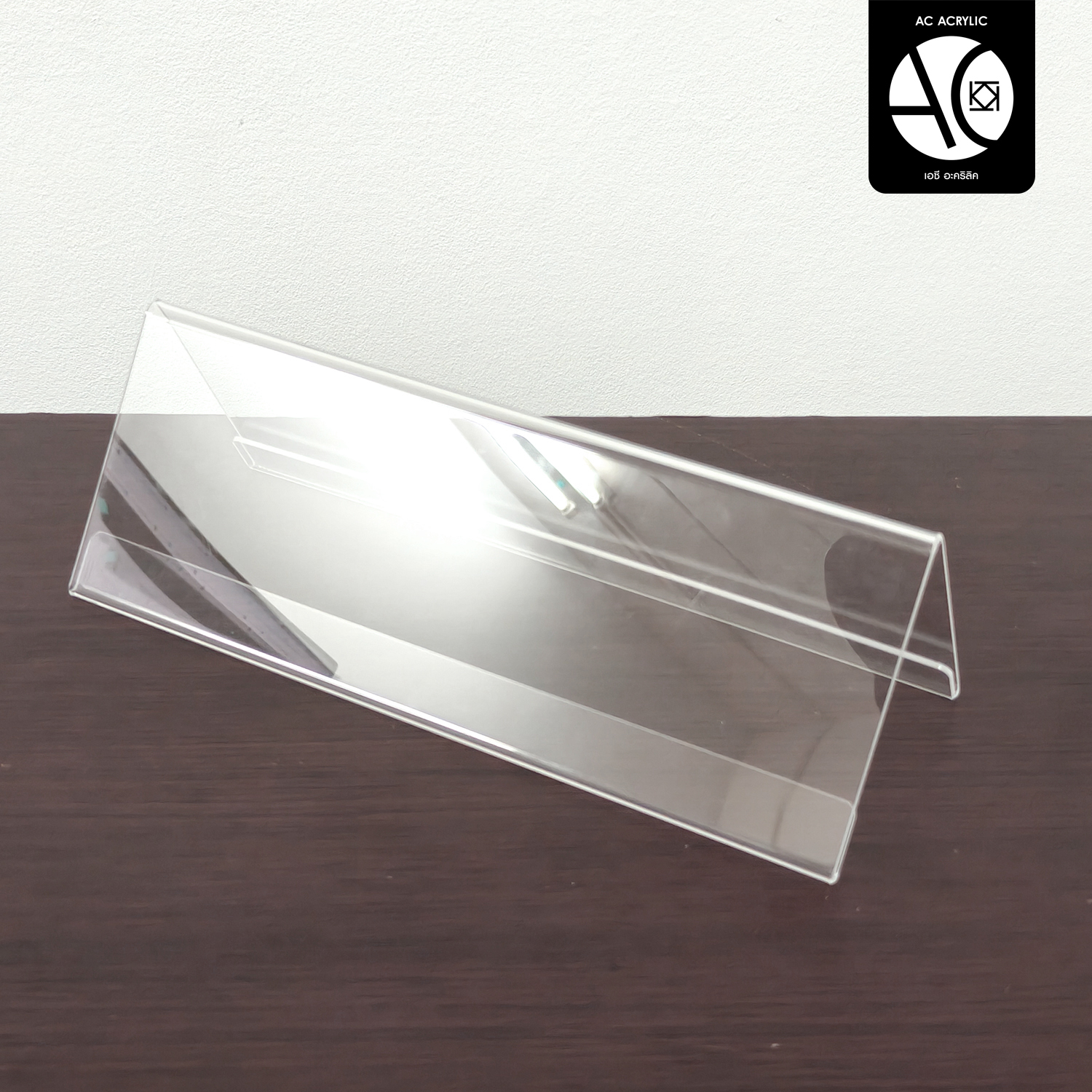 ป้ายอะคริลิคตั้งโต๊ะ 30x10.5 cm. (A4นอนพับครึ่ง) 2หน้า ทรง V ป้ายสามเหลี่ยม (V9)