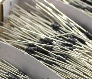 1N4004 Diode Rectifiers 400V/1A (45mm)