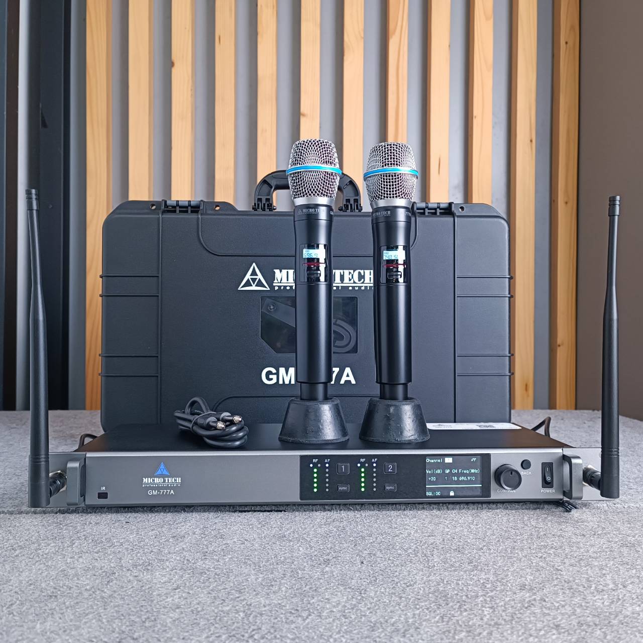 MICROTECH GM-777A ไมค์ลอยคู่ UHF ไมค์โครโฟน ไมค์ลอย ไมโคร เทค GM 777A GM777A เอไอ-ไพศาล