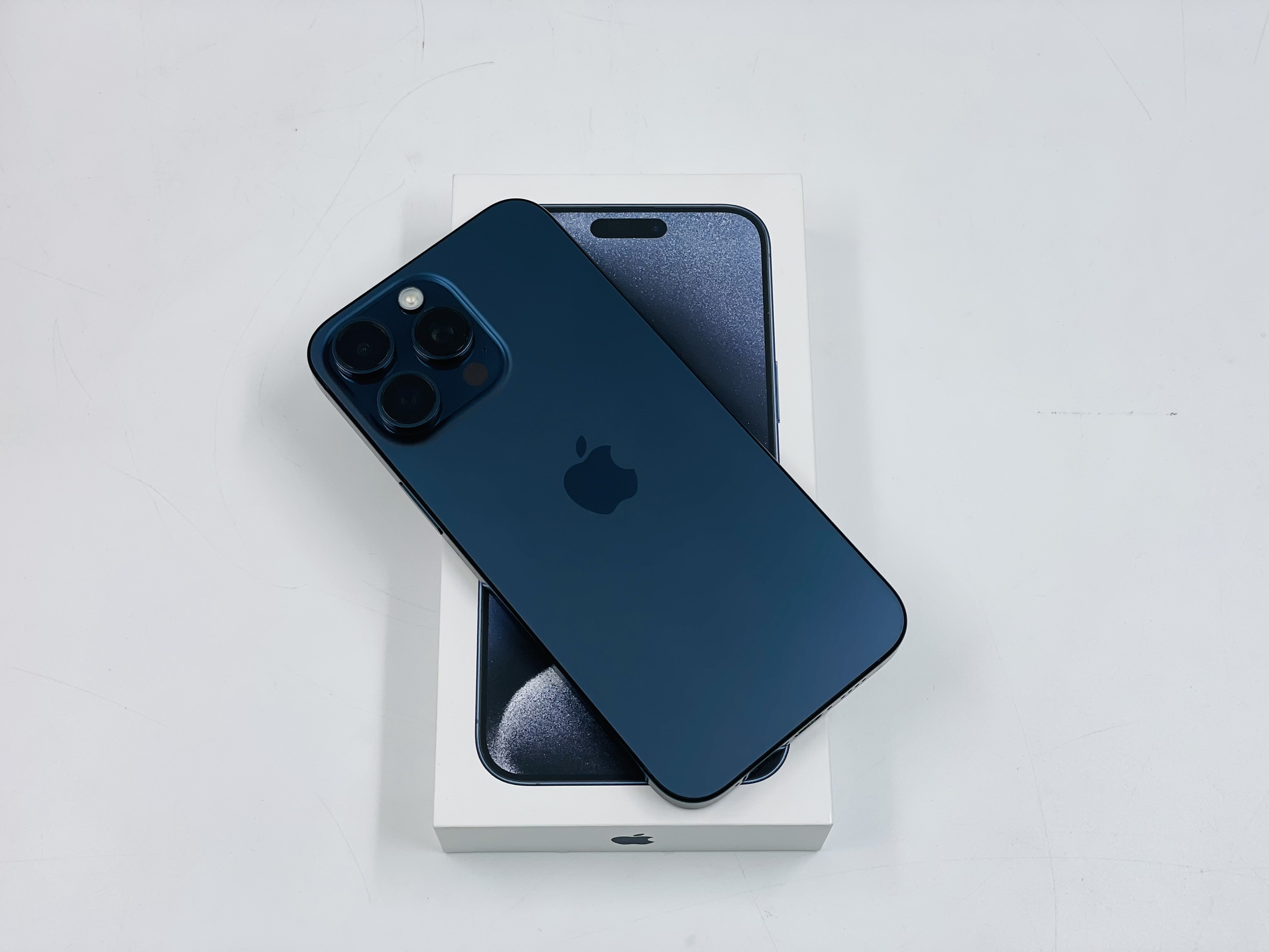 ♦️ iPhone 15 Pro Max 256GB Blue Titanium ♦️ 🎠 15PM❕️เครื่องเดิมๆ❕️#ศูนย์แท้ ราคาคุ้ม 🎠