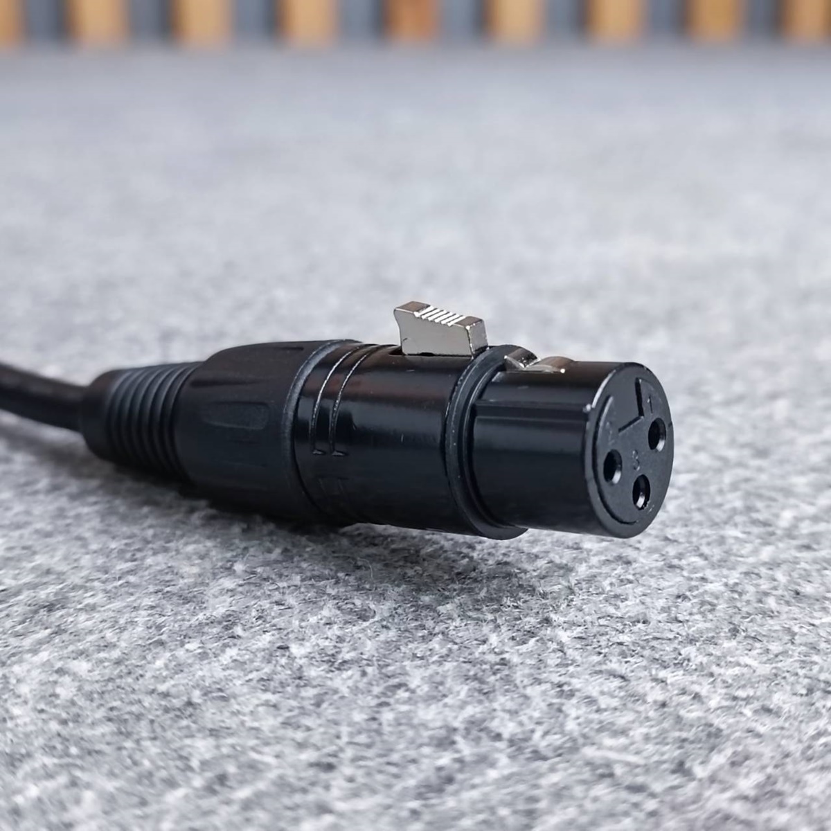 25เมตร สายไมค์ DYNACOM J021 XLR หัวท้าย ผู้ - เมีย สายสัญญาณ CANNON ผู้ ออก CANNON เมีย สายบาลานซ์ สายต่อไมค์ เอไอ-ไพศาล