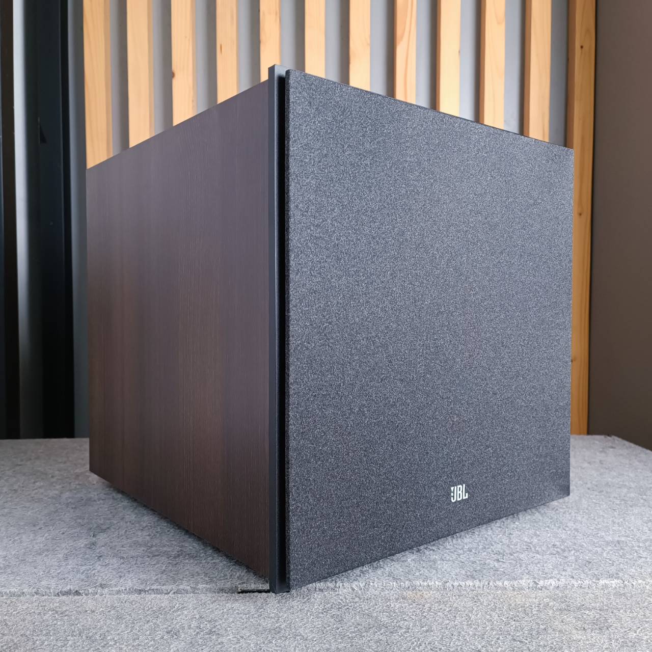 JBL JBL220PBLKAS ซับ12นิ้ว Stage 220P ซับวูฟเฟอร์พาวเวอร์ 12 นิ้ว ลำโพงซับ ซับเบส Stage-220P Stage220P เอไอ- ไพศาล