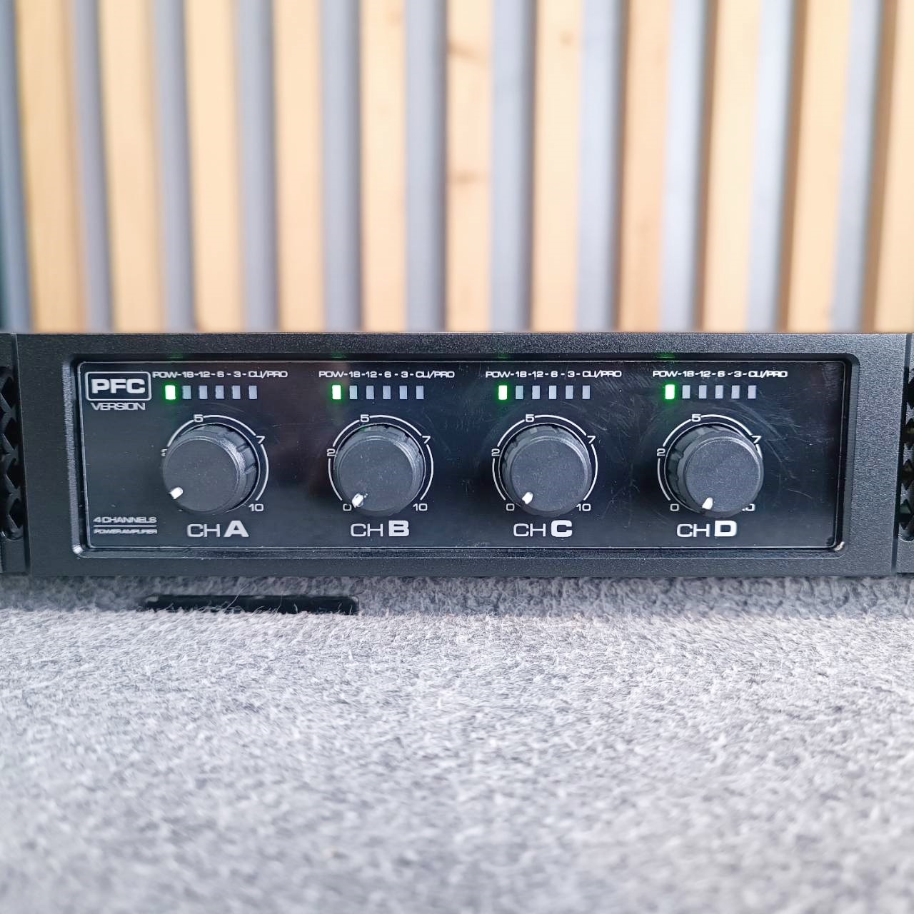 AUDIO JOCKEY A&J AJD-10004 POWERAMP 1U 4CH เครื่องเสียงกลางแจ้ง AJD 10004 เพาเวอร์แอมป์ AJD10004 เอไอ-ไพศาล