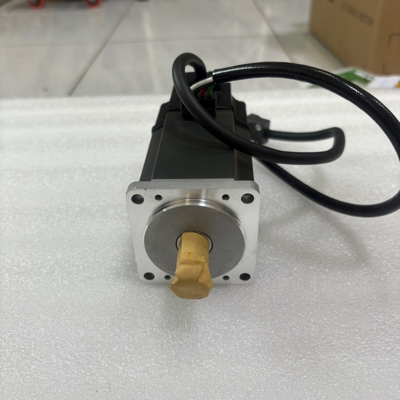 HC-MFS43K SERVO MOTOR “MITSUBISHI”