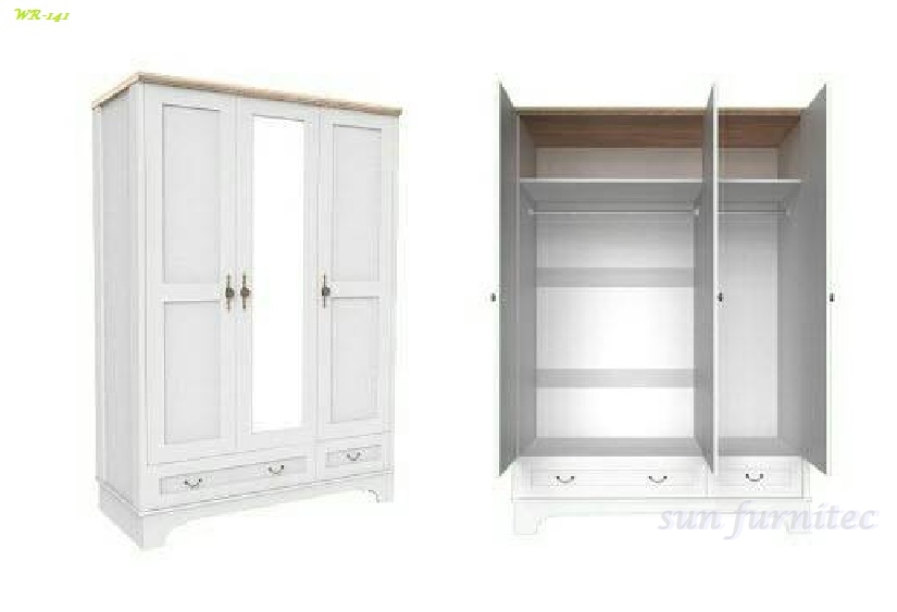 ตู้เสื้อผ้าแนววินเทจสไตล์เจ้าหญิง ขนาด 140 ซม. 3 บานเปิดมีกระจกเงา exclusive รุ่น WR-141