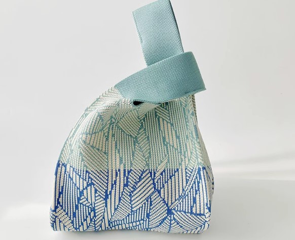 กระเป๋าผ้า ถุงผ้า ถักทอ ลายไทย ไล่ เฉดสี ฟ้า เขียว แดง แบบสวย ของขวัญ ของแจกงานแต่งงาน ใช้ได้จริง 415618