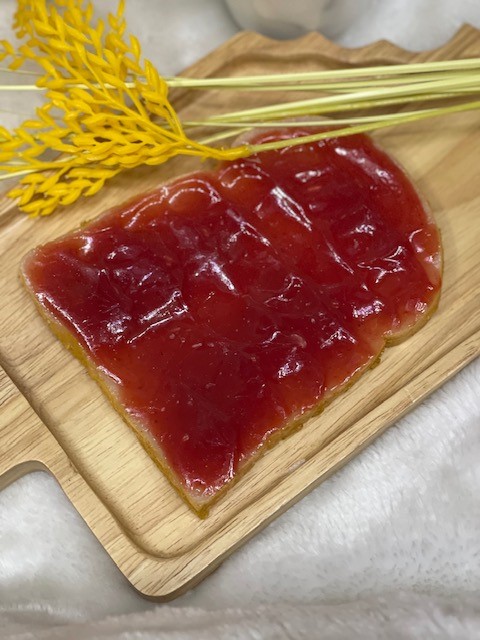 โมเดลขนมปังปิ้งปลอมแยมสตอเบอรี่