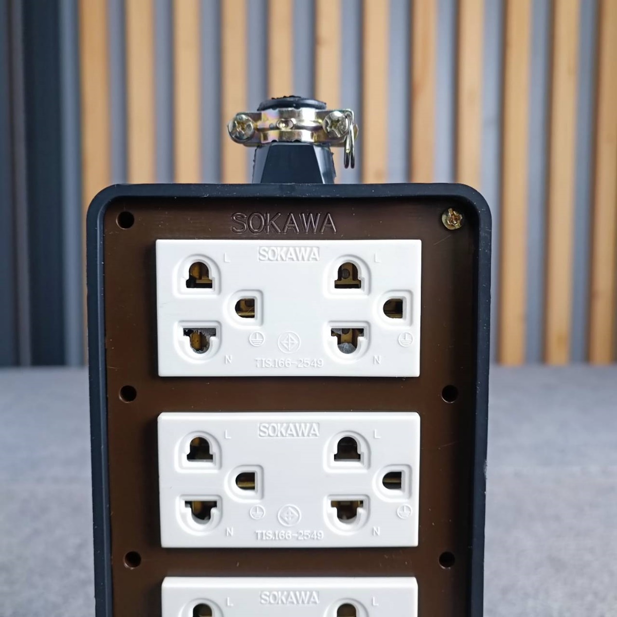 SOKAWA S-320 บล็อคยาง4x8 4กราวน์คู่ มาตราฐาน มอก. บล็อคยางพร้อมปลั๊กกราวด์คู่ บล็อคยาง8ช่อง เอไอ-ไพศาล