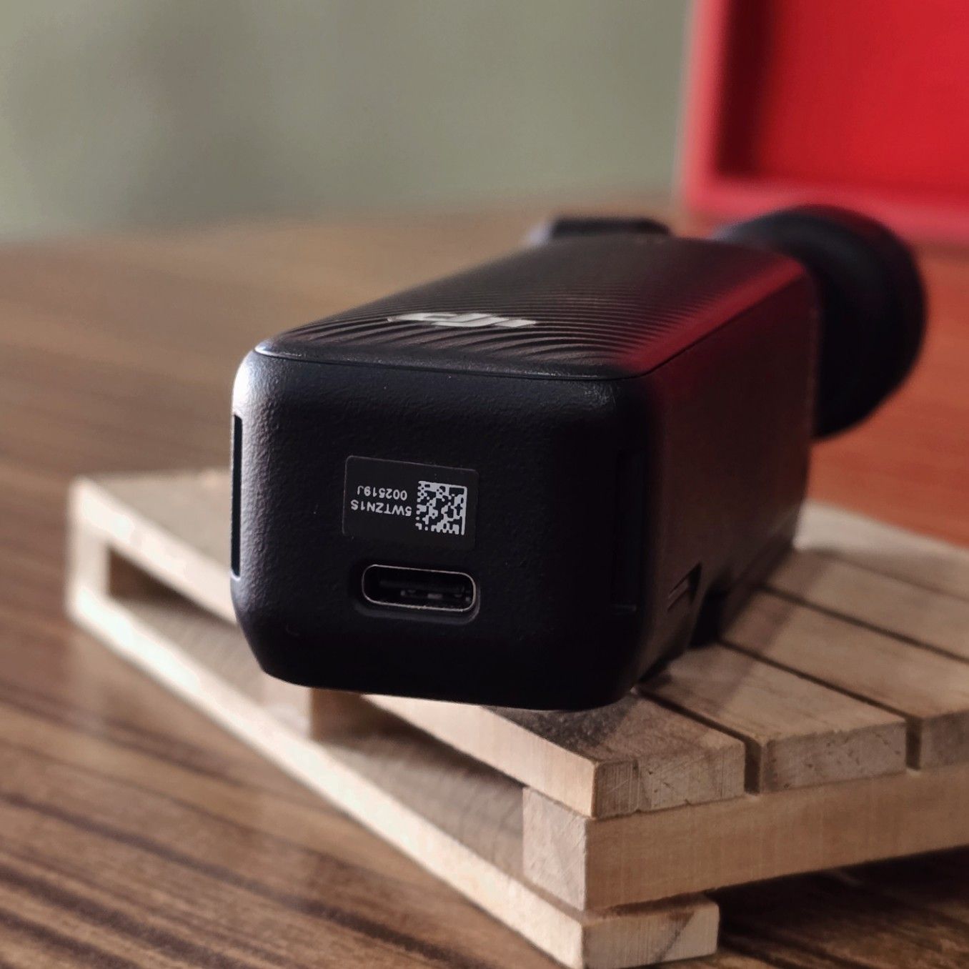 ☁️ DJI Osmo Pocket 3 ☁️ ☁️🎥 มาแล้ว กล้อง DJI Osmo Pocket 3 สภาพดี ราคาสุดคุ้ม 🎥☁️ 📸 มาพร้อมเซ็นเซอร์ CMOS / วิดีโอ 4K/120fps / Focus Range: 0.2 m / HDR 📸