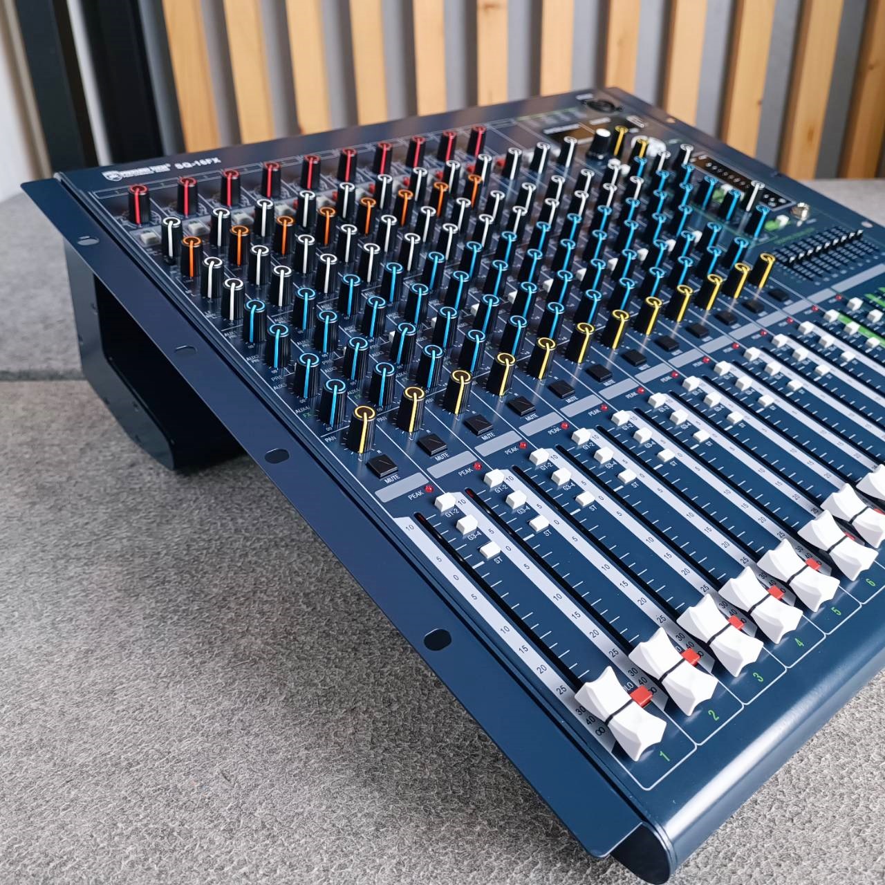 PROEUROTECH SQ-16FX MIXER มิกเซอร์ เอฟเฟคแท้ เครื่องปรับแต่งเสียง โปร ยูโรเทค SQ 16FX SQ16FX เอไอ-ไพศาล