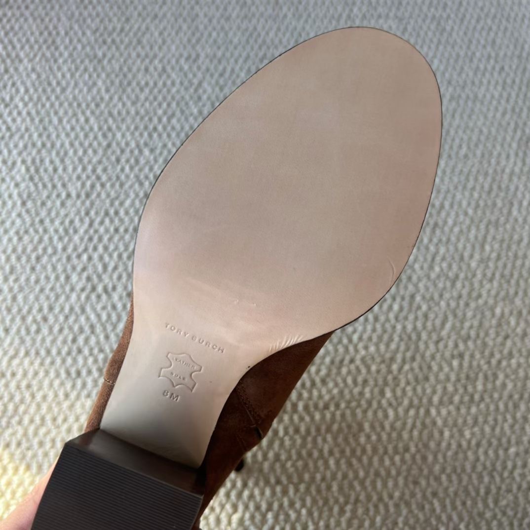 **do** รองเท้าหนังบู้ทสั้น Tory Burch T Lock High Heel Ankle Boots มี 2 สี สินค้าใหม่ ของแท้