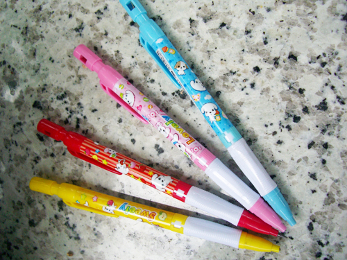 ดินสอ มีกบเหลาดินสอในด้ามเดียวกัน ลายการ์ตูน น่ารัก