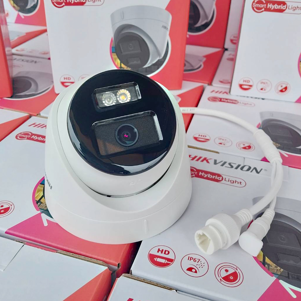 Hikvision DS-2CD1323G2-LIU 2MP 2.8mm กล้อง IP มีไมค์ในตัว ภาพสี 24ชม.