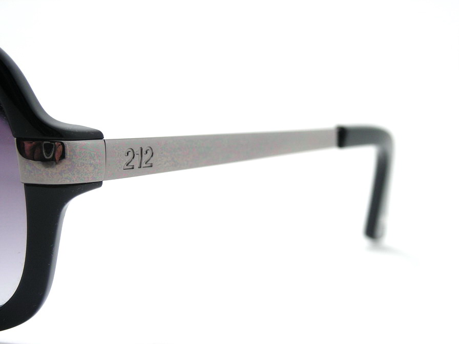 แว่นกันแดด Carolina Herrera สวยเก๋สุดๆค่ะ ของแท้100%และถูกสุดๆ ส่งตรงจากUS.ค่ะ