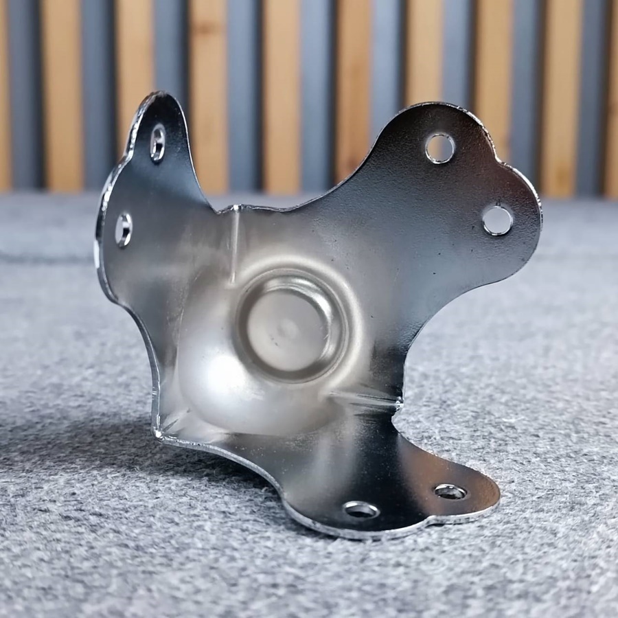 มุมตู้RACK ทรงตัด COA-104 แบบเรียบ มุมตู้ประกอบRACK มุมตู้ทรงตัด มุมกันกระแทก อุปกรณ์ประกอบแร็ค เอไอ-ไพศาล