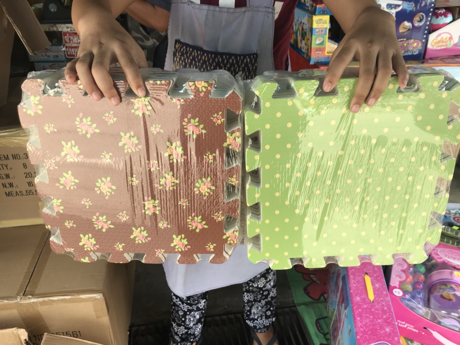 EVA3030 ของใช้เด็กโฟมรองคลาน 9 แผ่น แผ่นกันกระแทก แพ็คละ