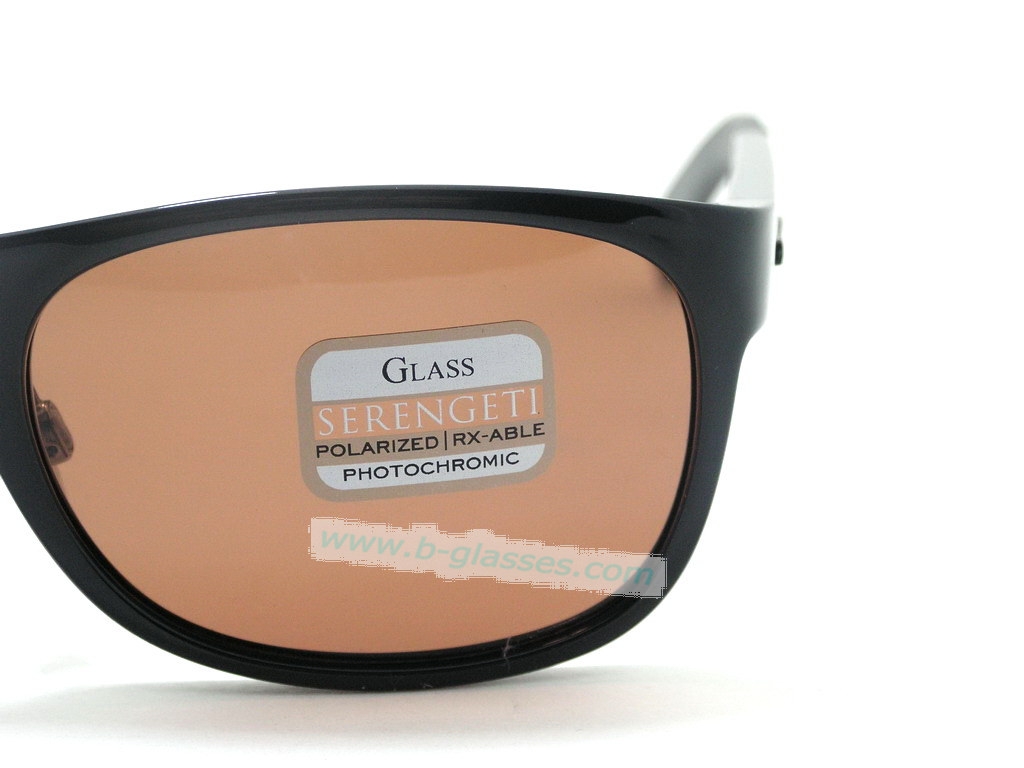 S แว่นกันแดด Serengeti (Photochromic) พิเศษสุดๆเลนส์เปลี่ยนสีตามแสง ของแท้100%และถูกสุดๆ ส่งตรงจากUS.ค่ะ