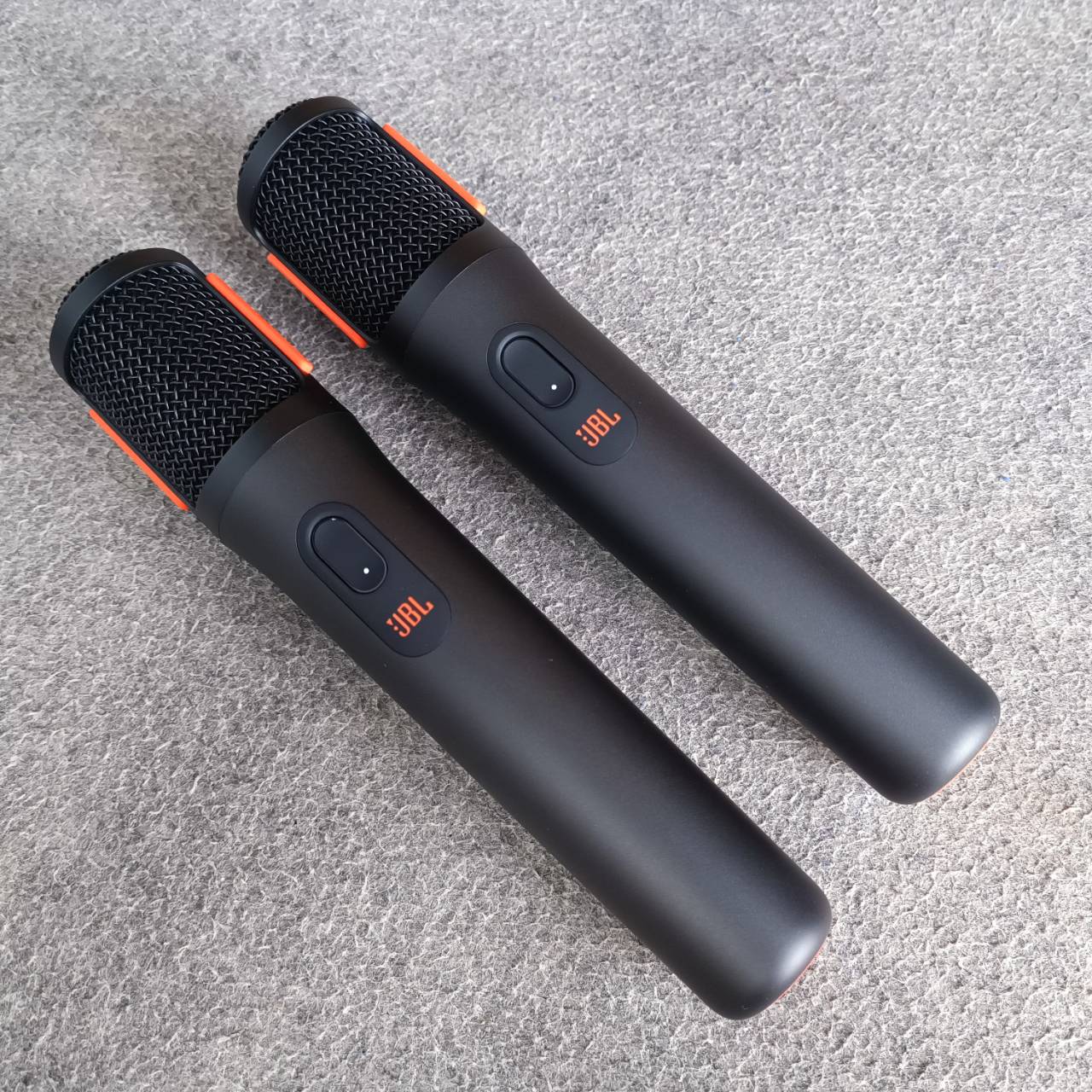 JBL PARTYBOX WIRELESS MICROPHONE ชุดไมค์ลอย มือถือคู่ ไมโครโฟน ย่าน 2.4 GHz ไมโครโฟนไร้สาย เอไอ-ไพศาล