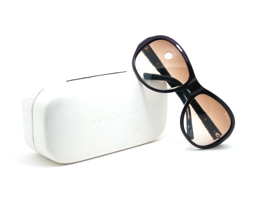 แว่นกันแดด Marc Jacobs ไฮโซมากมายค่ะ ของแท้100%และถูกสุดๆ ส่งตรงจากUS.ค่ะ