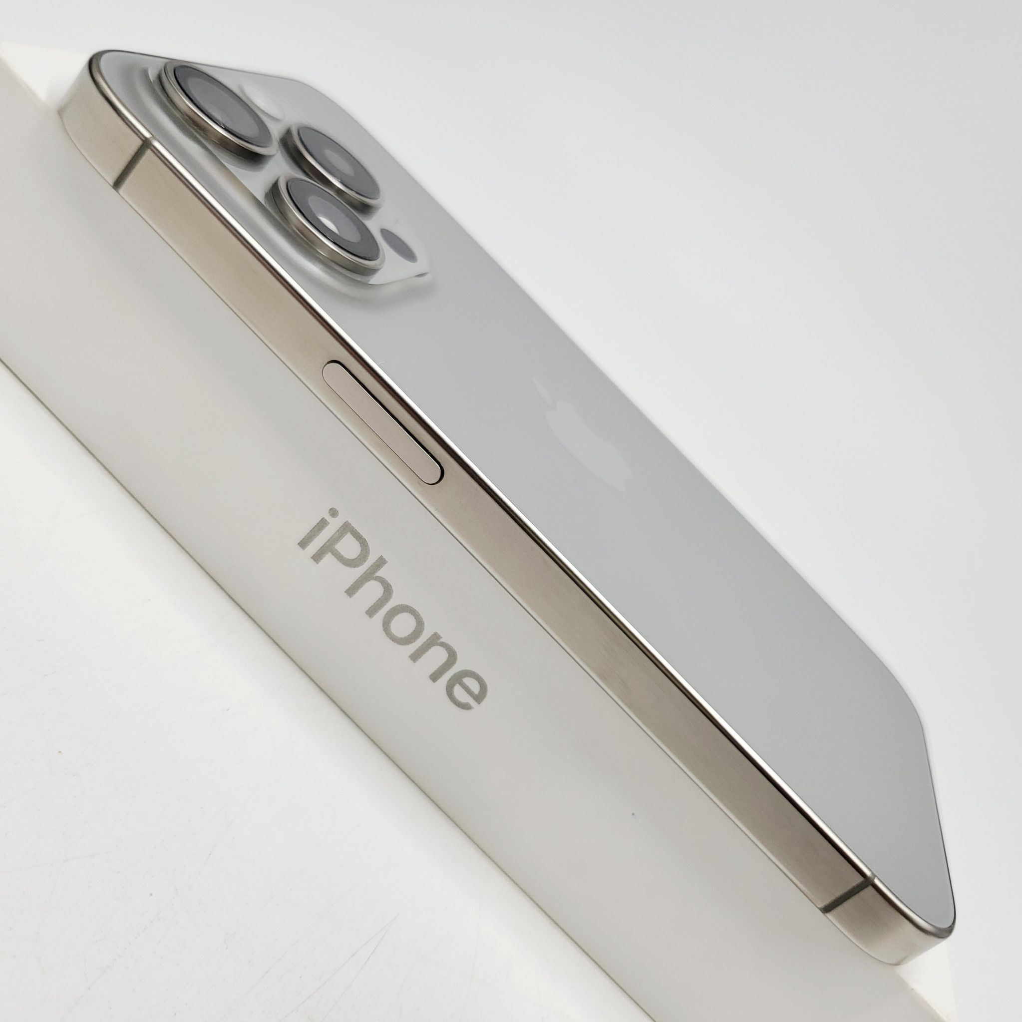 🖤iPhone 15 Pro 128GB Natural Titanium🖤 😍#รุ่นยอดฮิต 15 Pro #ศูนย์แท้ สภาพดี ราคาสุดคุ้ม😍