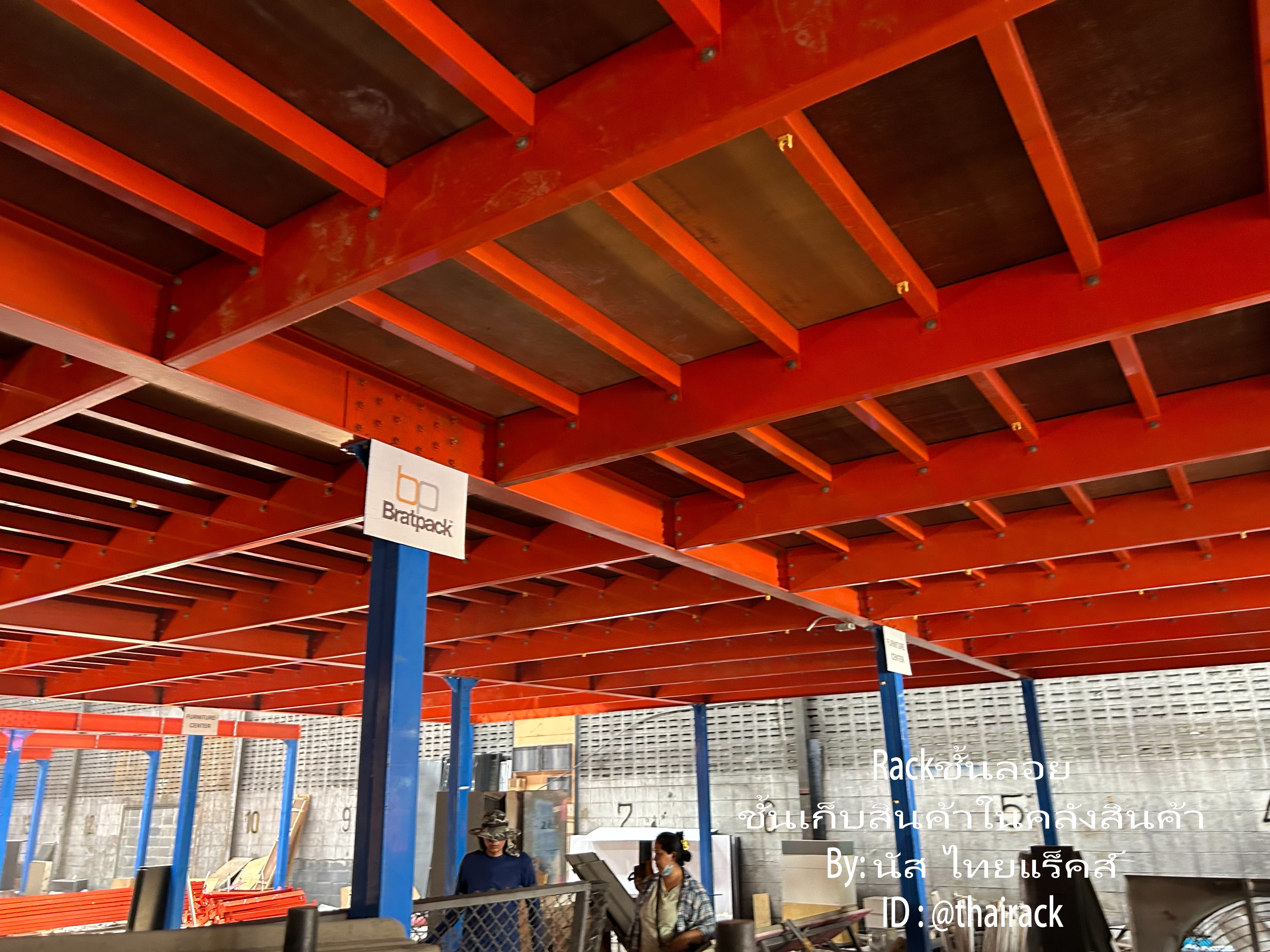 ชั้นลอยมือสอง 13.4*35เมตร โครงสร้างแข็งแรงมาก