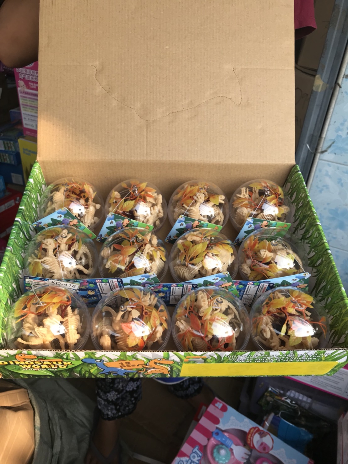 XD-418 ของเล่นซี่โครงไดโนเสาร์บอล ปลีกกล่องละ 12 ชิ้น