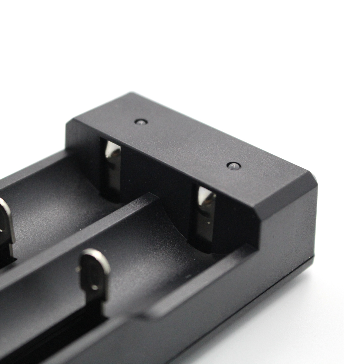 Dual-Slot Battery Charger 18650,16430,14500,10440 lithium universal charger