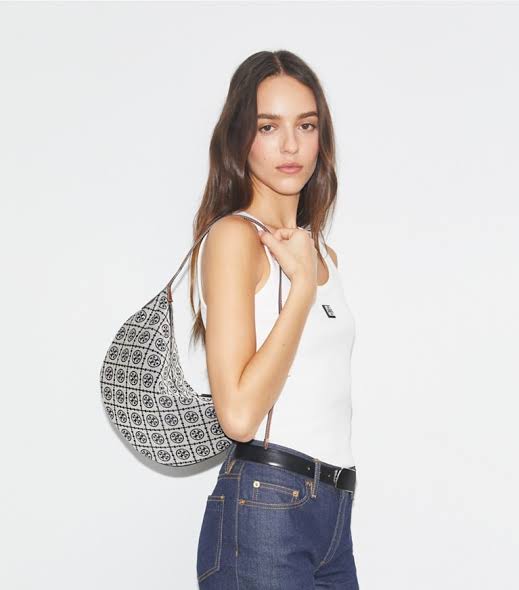 **do** กระเป๋า Tory Burch Small T monogram balloon bag สินค้าใหม่ ของแท้