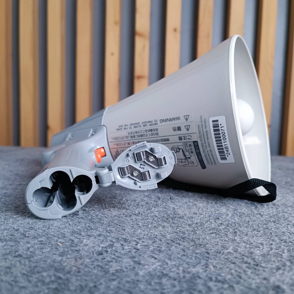 TOA ER-520W โทรโข่ง โทรโข่งแบบมือถือ ER 520W ER520W โทรโข่งTOA โทรโข่งใช้งานสนาม MEGAPHONE เอไอ-ไพศาล