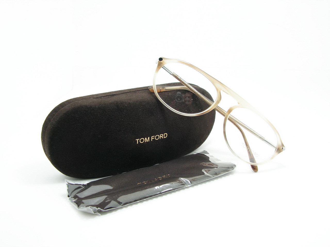 หมดแล้วค่ะ+++กรอบแว่นสายตา Tom Ford !!!สวยไฮโซที่สุดค่ะ ของแท้100%และถูกสุดๆ ส่งตรงจากUS.ค่ะ