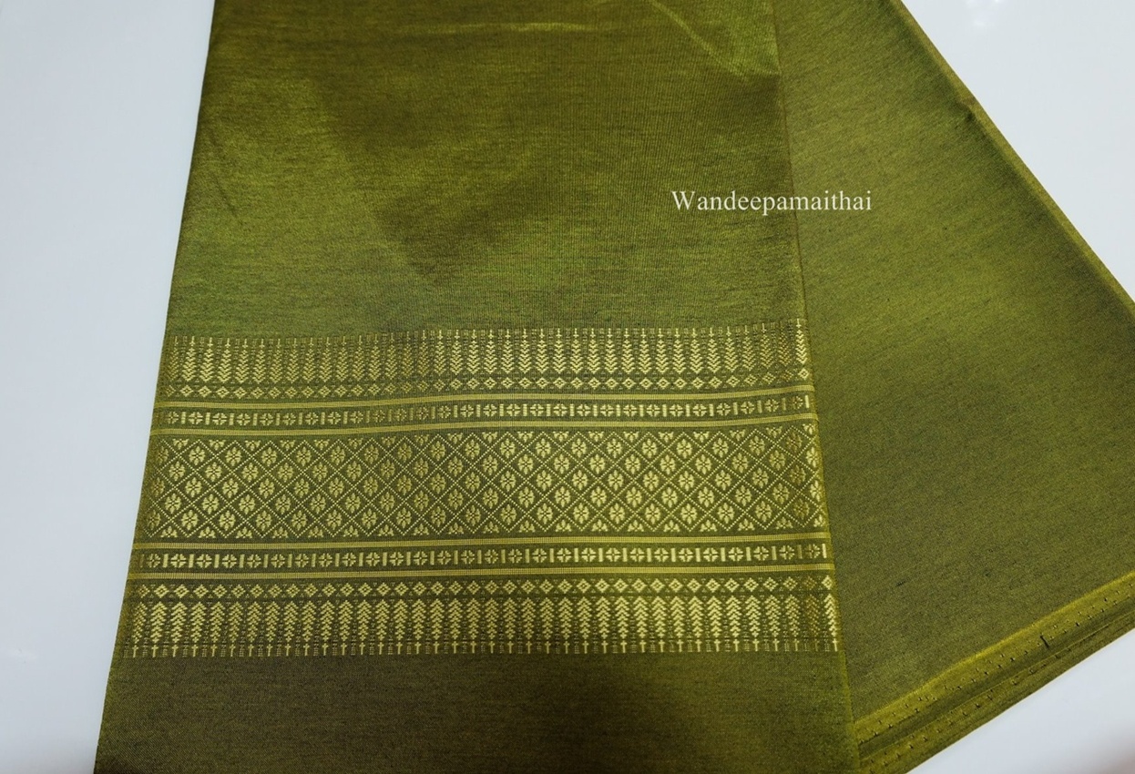 ผ้าไหมเกษตร คุณภาพดี ราคาถูก (สีเขียวไพร)