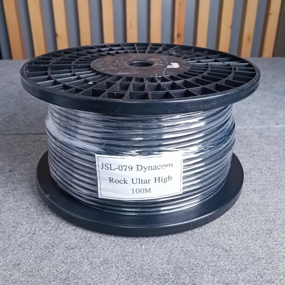 ล้อ100เมตร DYNACOM JSL-079 สายชีลด์กีต้าร์ สายชีลด์กีต้าร์ สายสัญญาณกีต้าร์ JSL079 JSL 079 สายกีต้าร์ เอไอ-ไพศาล