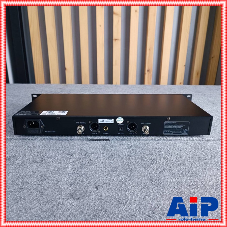 PROEUROTECH Q-5 ไมค์ลอย UHF รุ่นใหม่ ปรับความถี่ได้ ความถี่ใหม่ เครื่องรับเล็ก มีกระเป๋า โปรยูโรเทค Q 5 Q5 เอไอ-ไพศาล