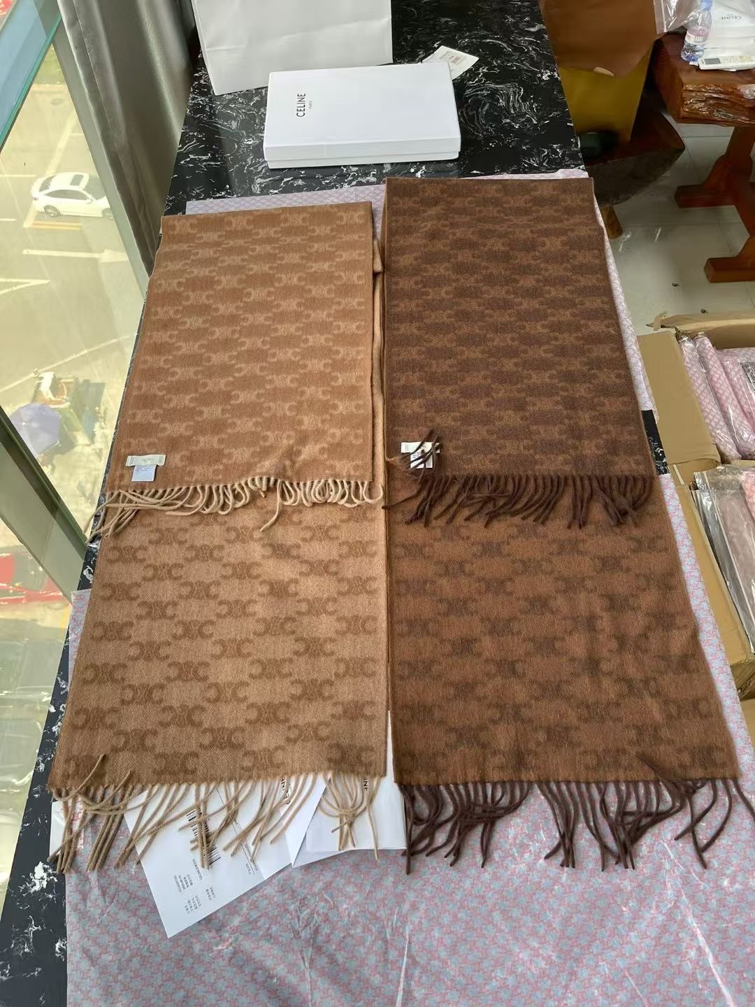 **do** ผ้าพันคอ Celine SCARF IN MONOGRAM CASHMERE มี 2 สีให้เลือก สินค้าใหม่ ของแท้