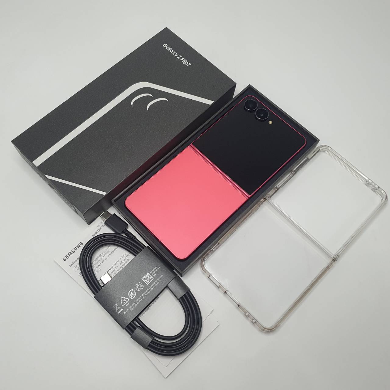 🐳 Sumsung Galaxy Flip 7 (12+256GB) Coral Red (5G) 🐳🍒 มาแล้ว!! Z Flip 7 จอพับได้ ขนาดเล็กกะทัดรัด มีปกศ 1 ปี 🍒