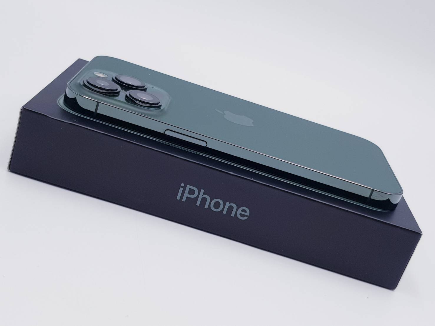 🥑iPhone 13 Pro 128GB Green ครบกล่อง ราคาสุดคุ้ม🥑