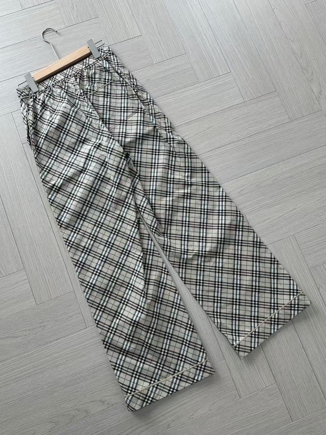 **do** กางเกงผ้าเอวยางยืด Burberry Check Cotton Pyjama Trousers สินค้าใหม่ ของแท้